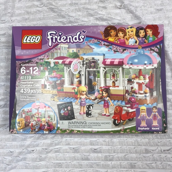 LEGO Friends Heartlake Cupcake Cafe - Picture 1 of 2